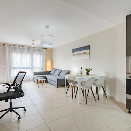 Mar El Mocan 4 Beautiful And Spacious With Terrace Lejlighed